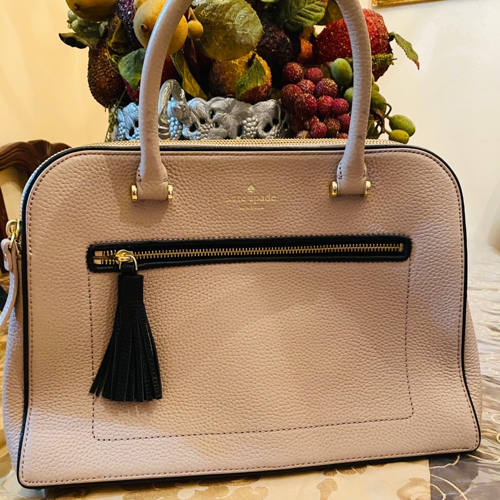 Kate Spade Beautiful Purse!!!♠️